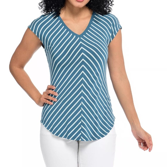 Christopher & Banks Tops - Women’s‎ Christopher & Banks Blue Striped Tee